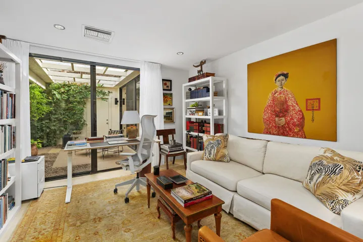 185455_185455_185455-EI-132