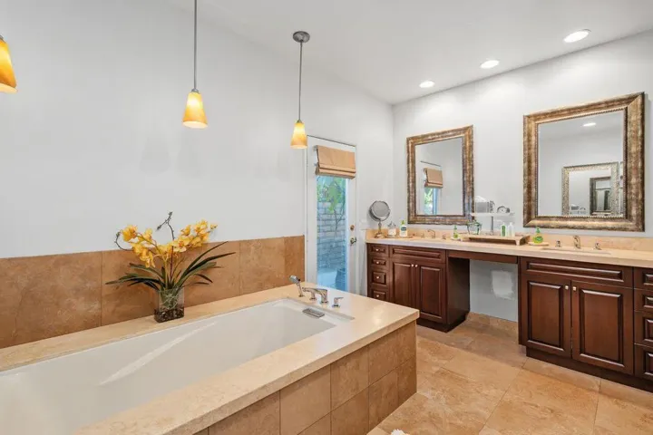 34_11986240_185918_185918-EI-134