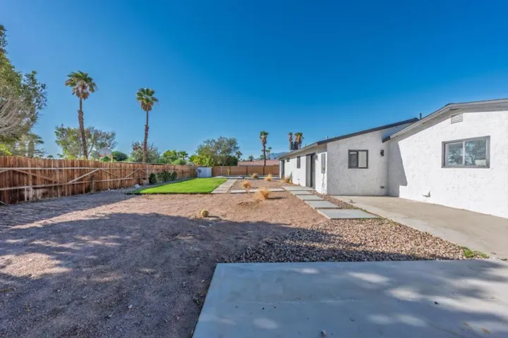 2600 N Chuperosa Road, Palm Springs, California 92262