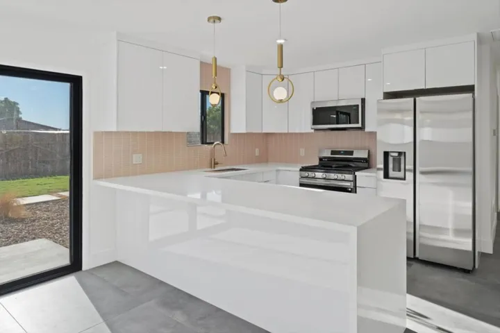 2600 N Chuperosa Road, Palm Springs, California 92262