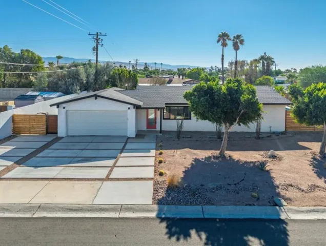 2600 N Chuperosa Road, Palm Springs, California 92262