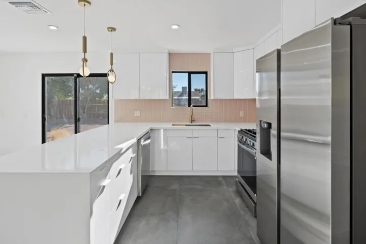 2600 N Chuperosa Road, Palm Springs, California 92262