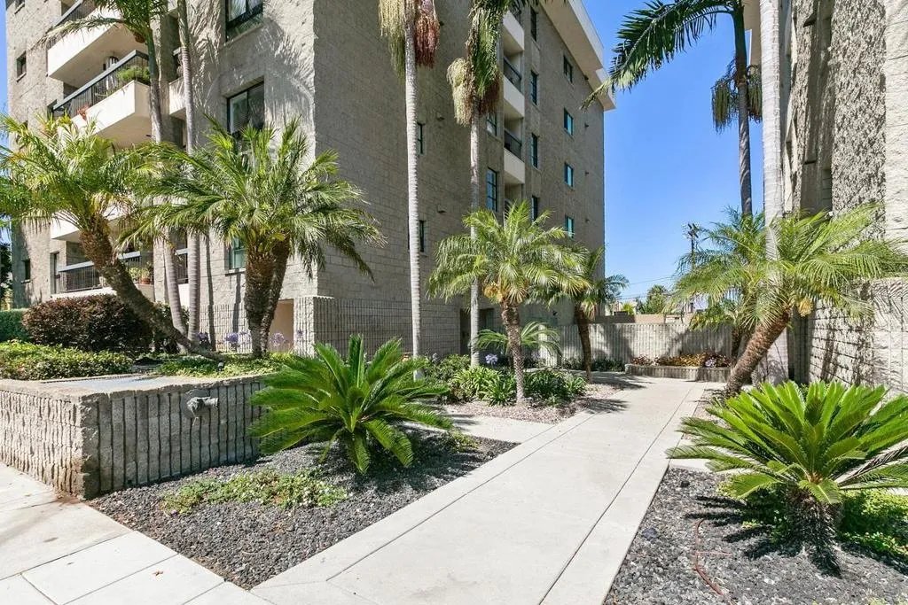3570 1st Ave 15, San Diego, California 92103 home-pic-6