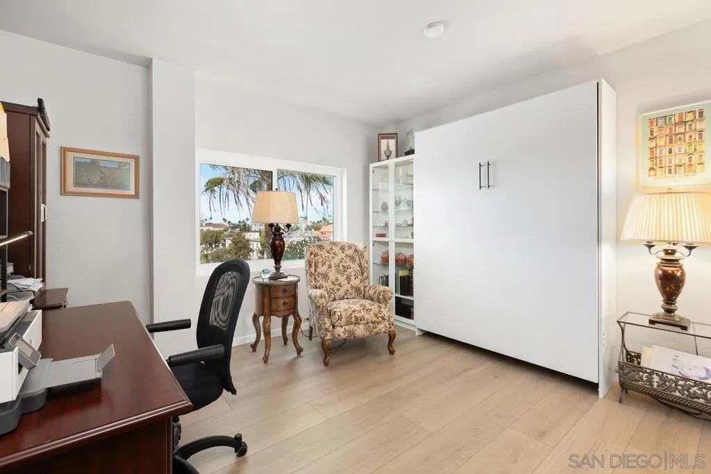 3570 1st Ave 15, San Diego, California 92103 home-pic-25