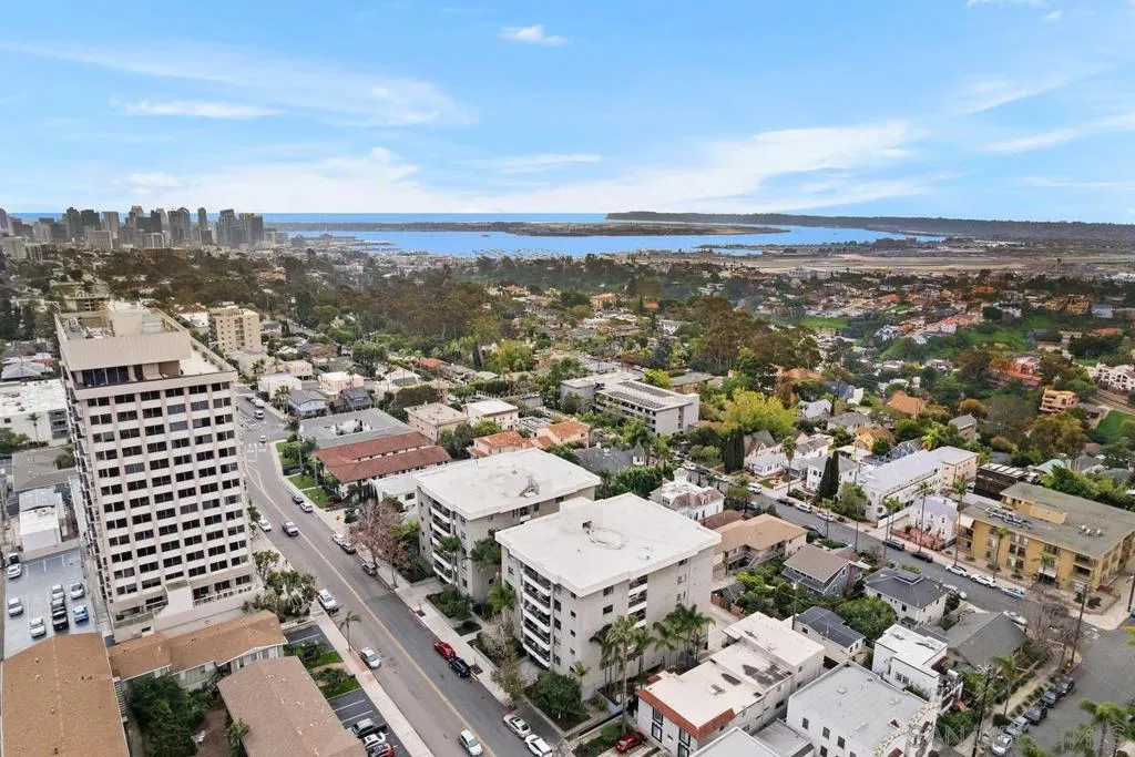 3570 1st Ave 15, San Diego, California 92103 home-pic-3