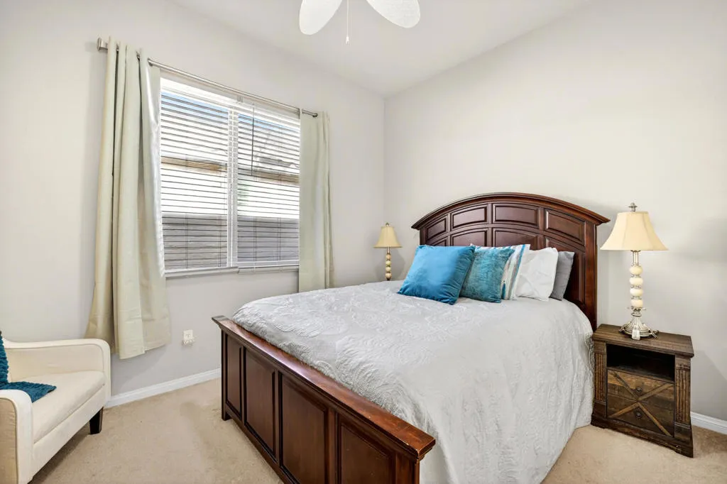 41073 Calle Pueblo, Indio, California 92203 home-pic-17