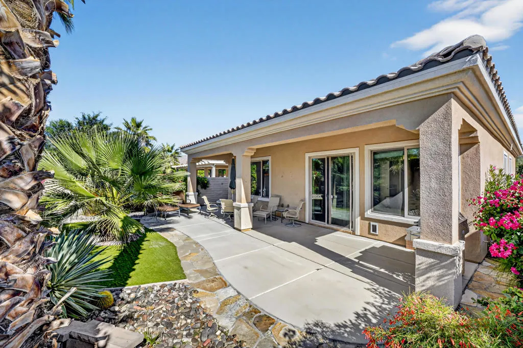 41073 Calle Pueblo, Indio, California 92203 home-pic-27