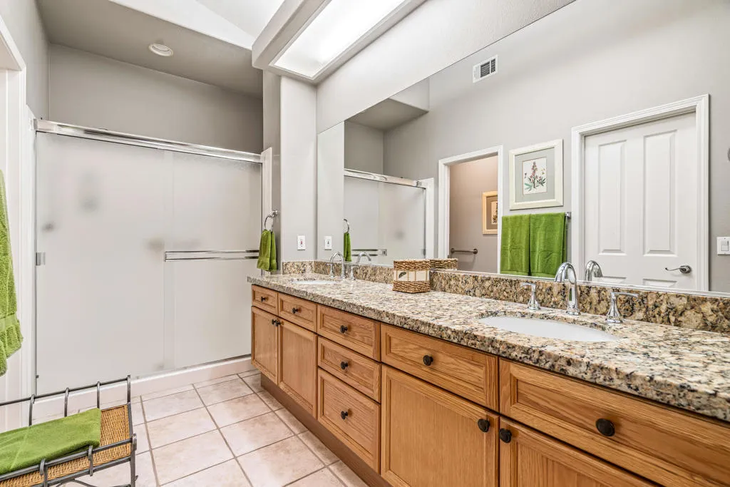 76948 Kybar Road, Palm Desert, California 92211 home-pic-25