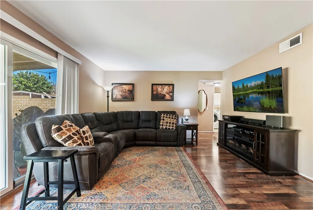 2644 S Cucamonga, Ontario, California 91761 home-pic-13