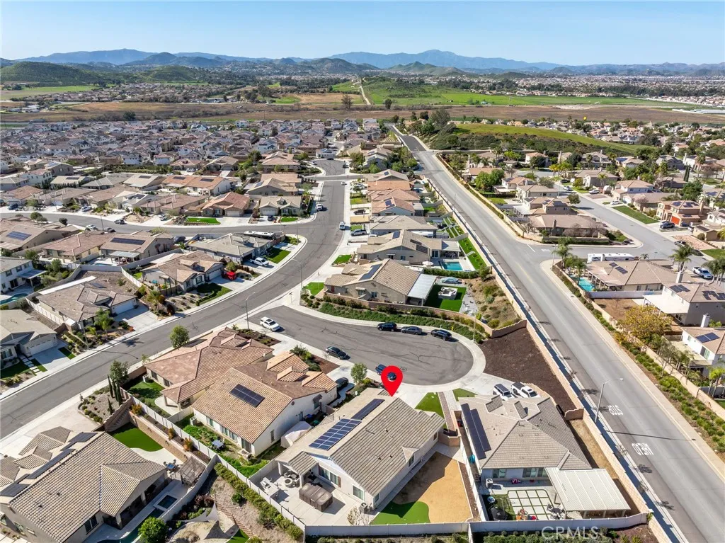 31524 Mojave Red Court, Menifee, California 92584 home-pic-39
