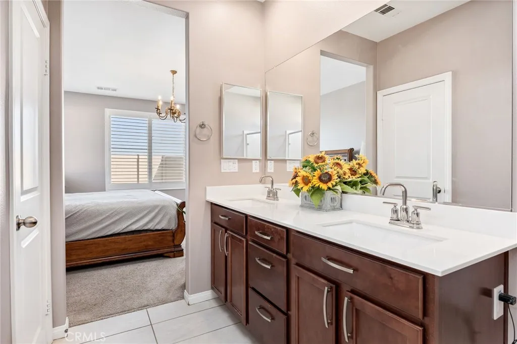 31524 Mojave Red Court, Menifee, California 92584 home-pic-23