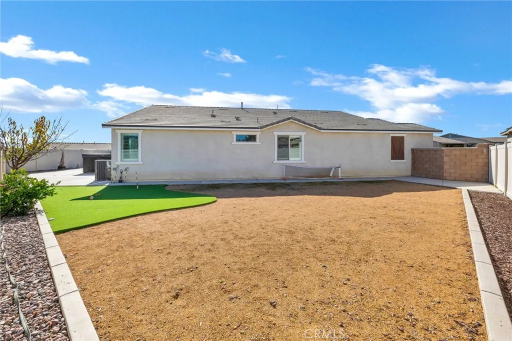 31524 Mojave Red Court, Menifee, California 92584 home-pic-34