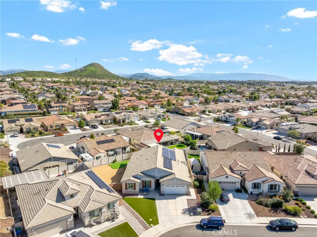 31524 Mojave Red Court, Menifee, California 92584 home-pic-36