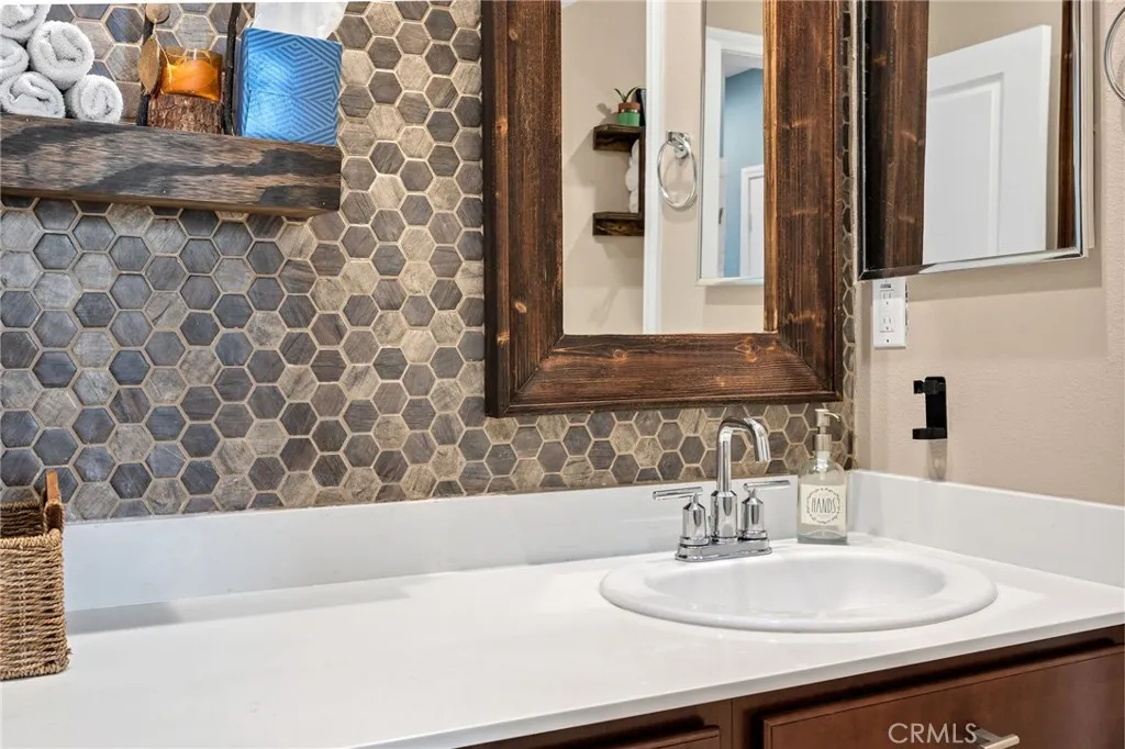 31524 Mojave Red Court, Menifee, California 92584 home-pic-27