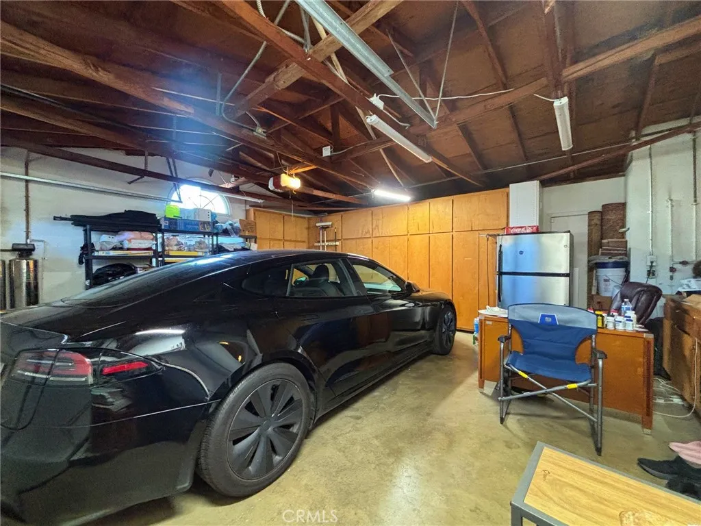715 N Lariat, Long Beach, California 90815 home-pic-21