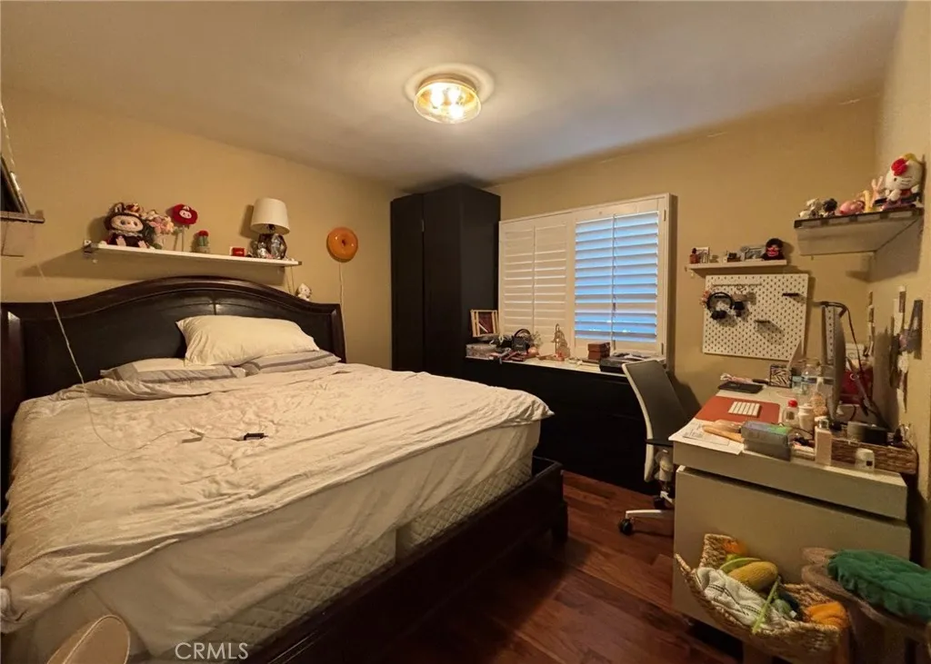 715 N Lariat, Long Beach, California 90815 home-pic-11