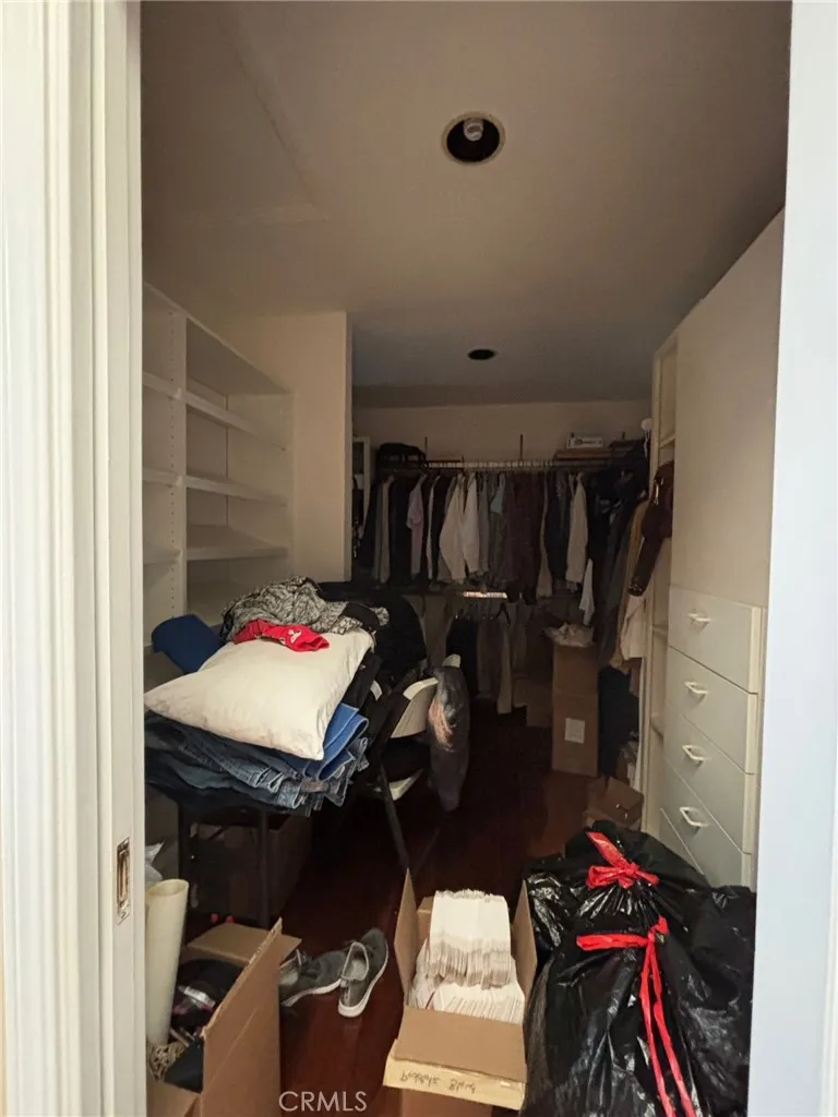 715 N Lariat, Long Beach, California 90815 home-pic-19