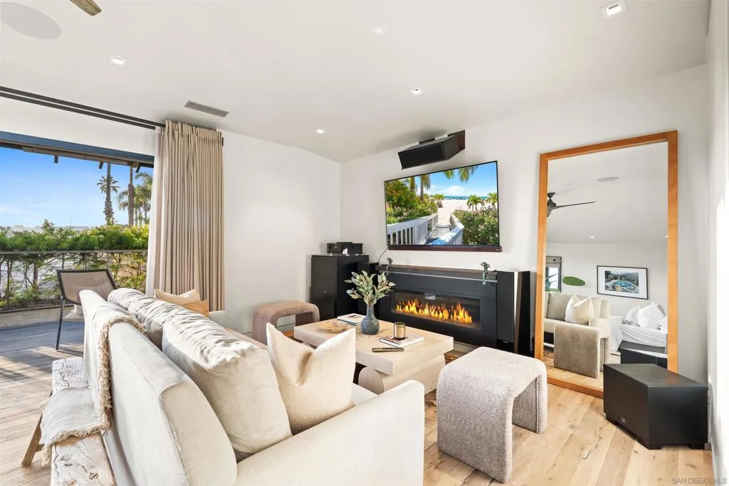 1715 17 Coast Blvd, Del Mar, California 92014 home-pic-21