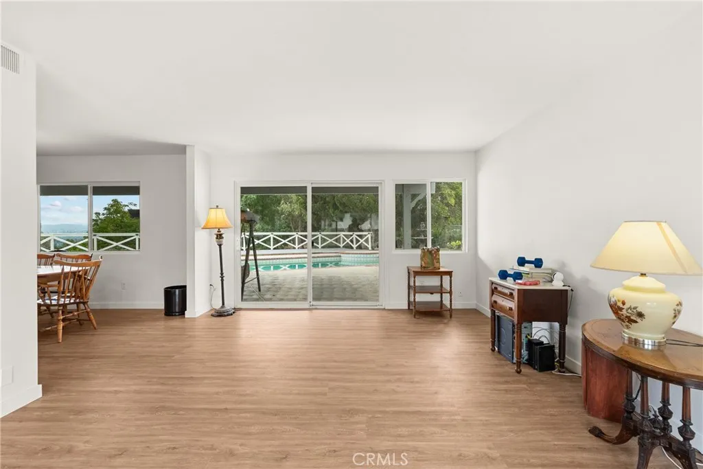 23760 Harwich Place, West Hills, California 91307 home-pic-5