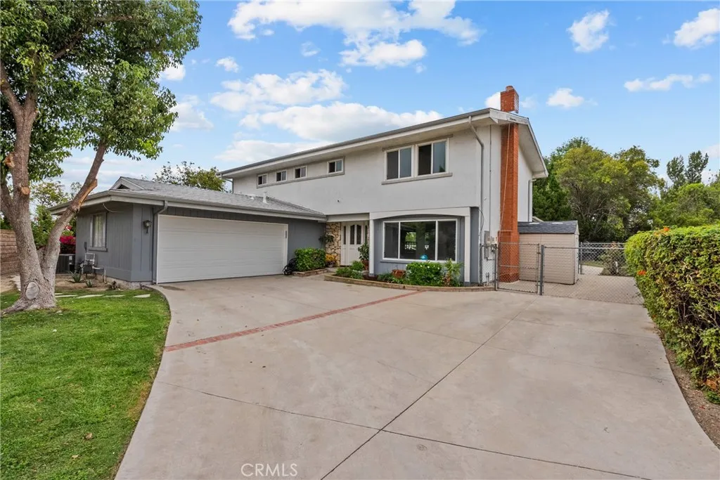 23760 Harwich Place, West Hills, California 91307 home-pic-1