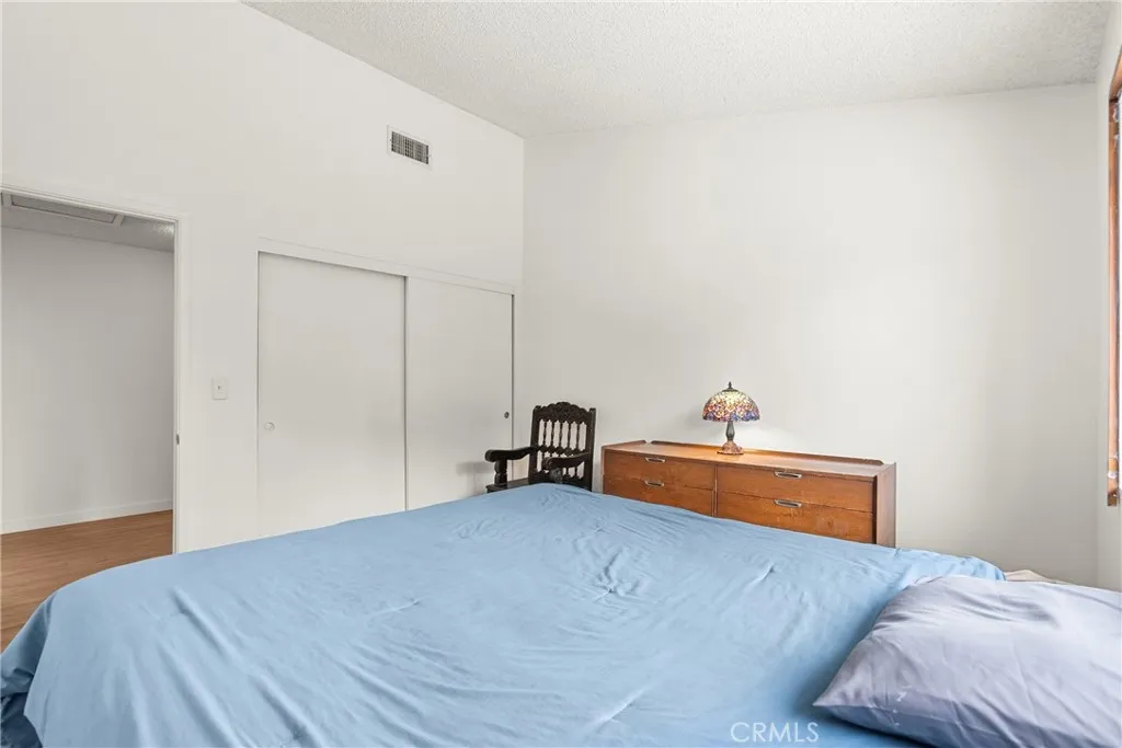 23760 Harwich Place, West Hills, California 91307 home-pic-23