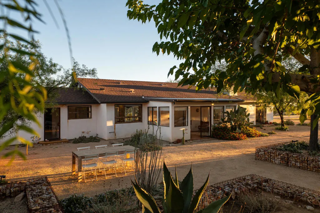 60233 Melton Trail, Joshua Tree, California 92252 home-pic-23