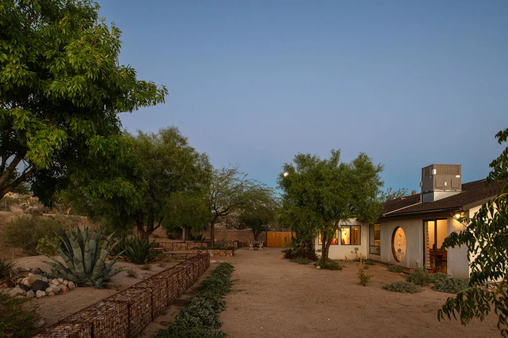 60233 Melton Trail, Joshua Tree, California 92252 home-pic-25