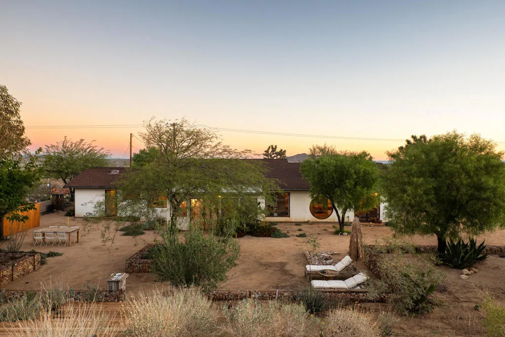 60233 Melton Trail, Joshua Tree, California 92252 home-pic-24