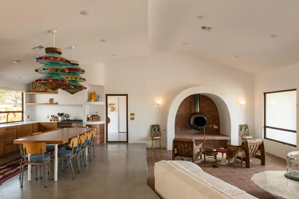 60233 Melton Trail, Joshua Tree, California 92252 home-pic-2