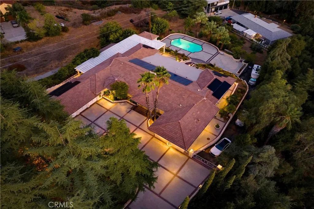 8800 Avenida Miravilla, Cherry Valley, California 92223 home-pic-57