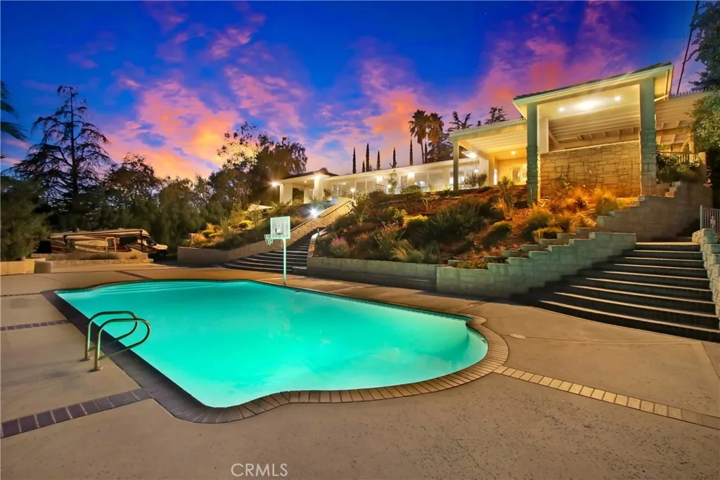 8800 Avenida Miravilla, Cherry Valley, California 92223 home-pic-39