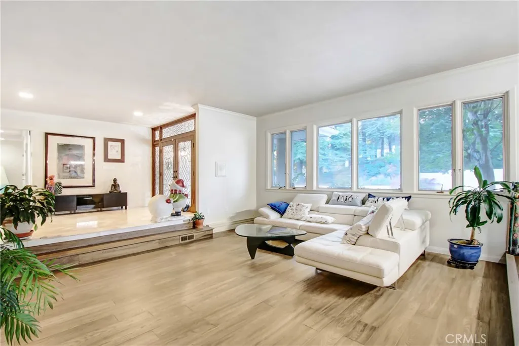 8800 Avenida Miravilla, Cherry Valley, California 92223 home-pic-7