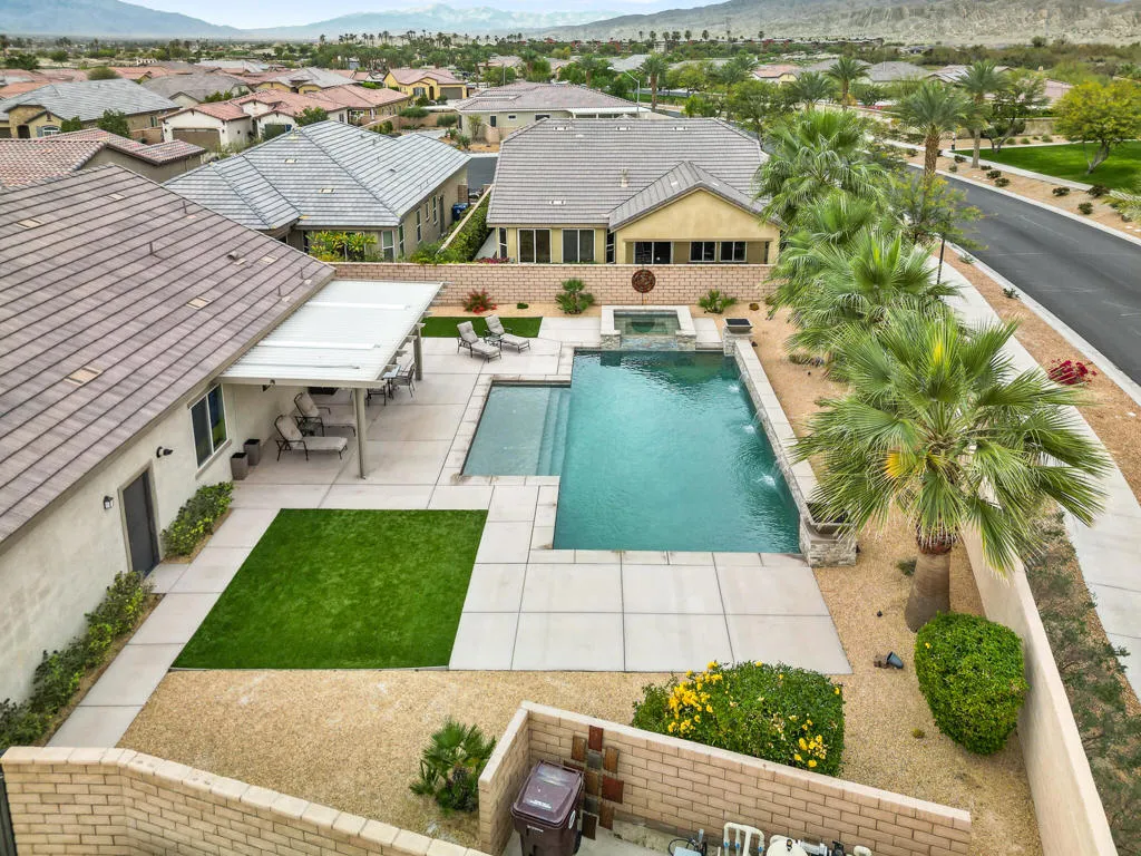 42897 Cusino Court, Indio, California 92203 home-pic-39