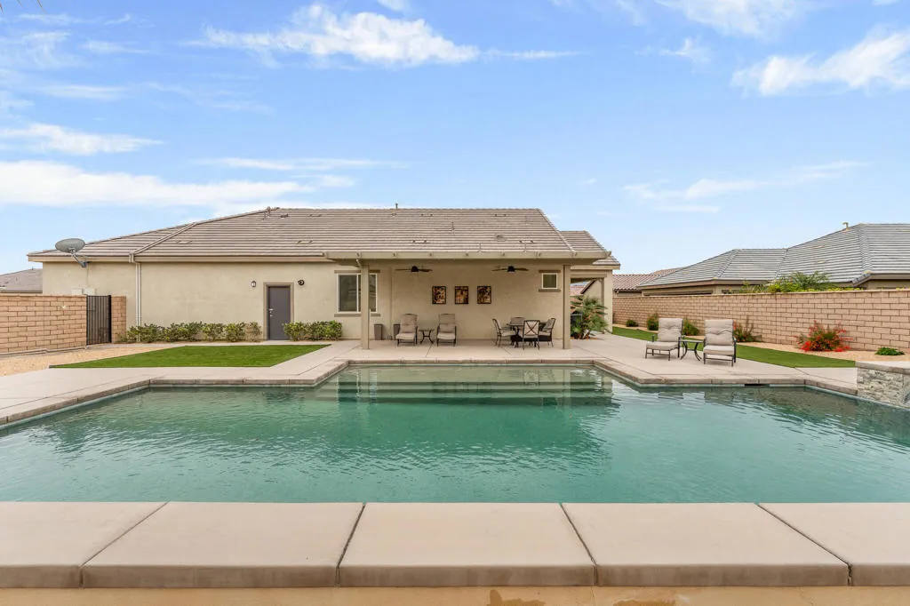42897 Cusino Court, Indio, California 92203 home-pic-35