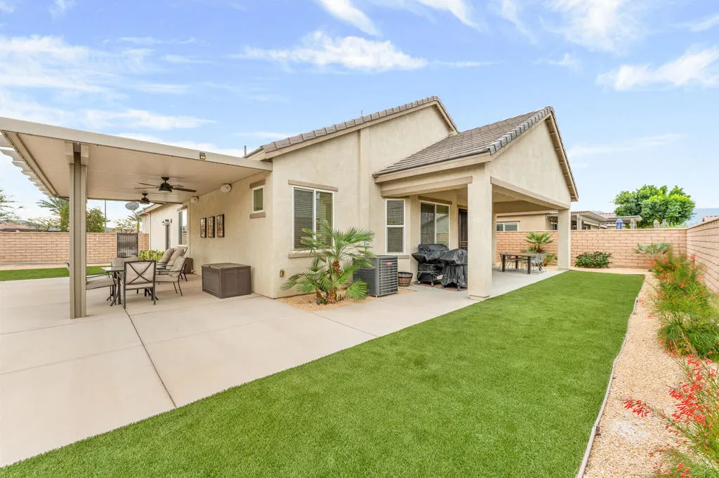 42897 Cusino Court, Indio, California 92203 home-pic-28