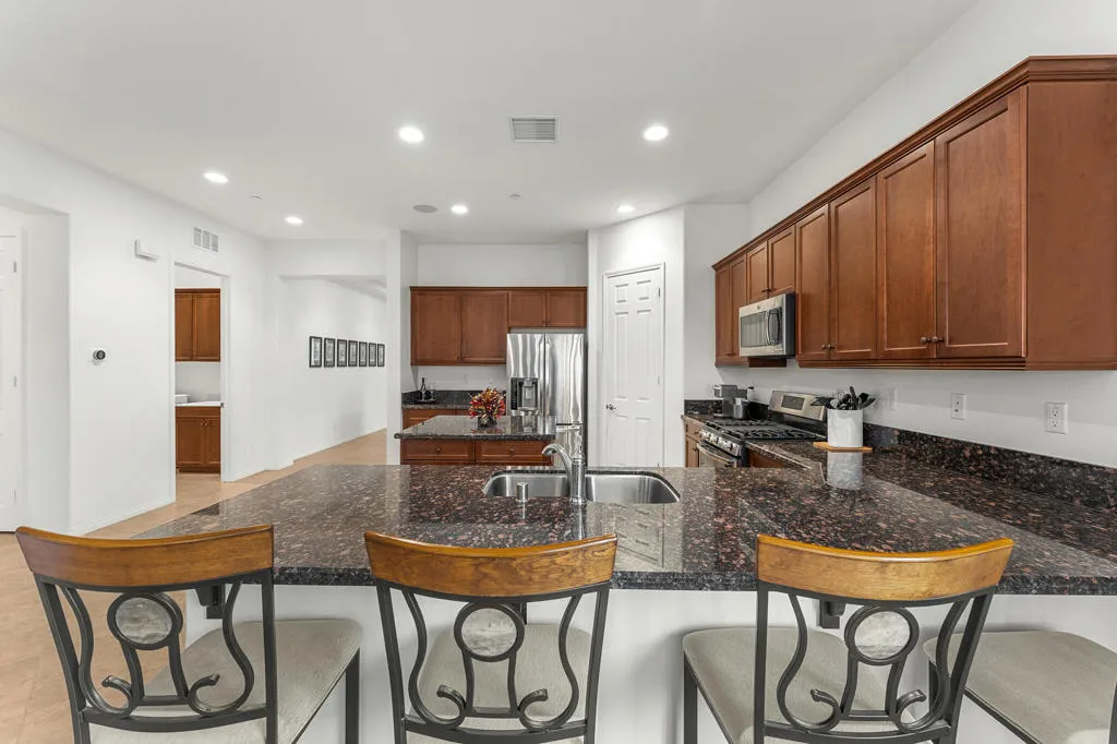 42897 Cusino Court, Indio, California 92203 home-pic-8