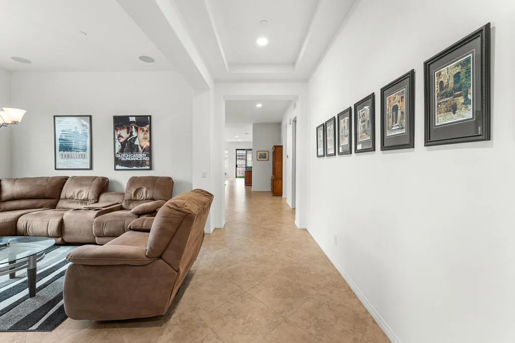 42897 Cusino Court, Indio, California 92203 home-pic-5