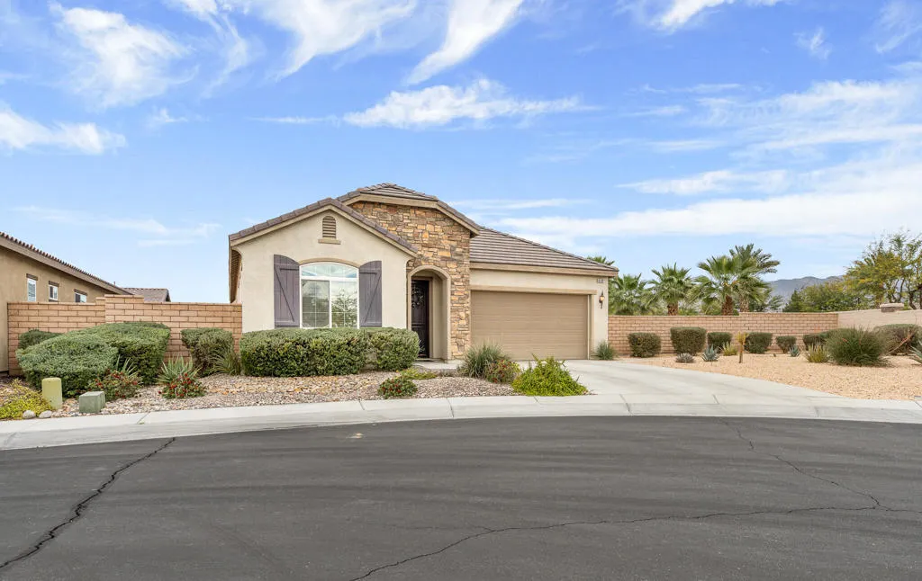 42897 Cusino Court, Indio, California 92203 home-pic-42