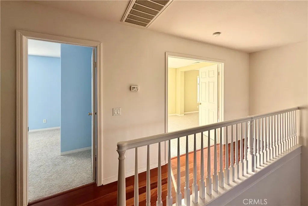 28410 Agajanian, Saugus, California 91390 home-pic-25