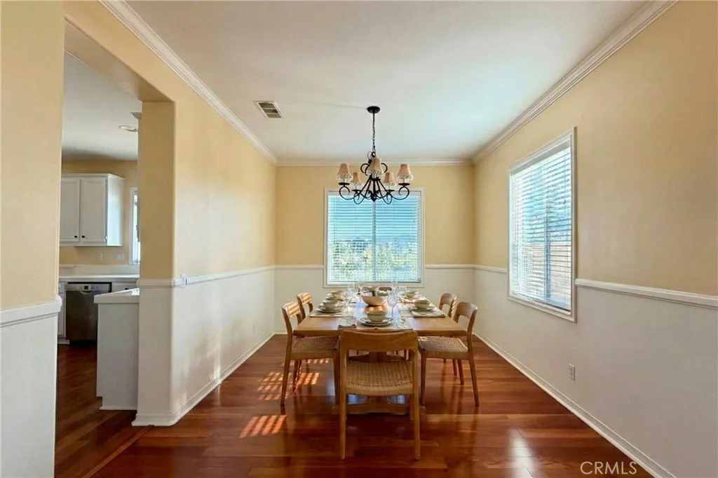 28410 Agajanian, Saugus, California 91390 home-pic-11