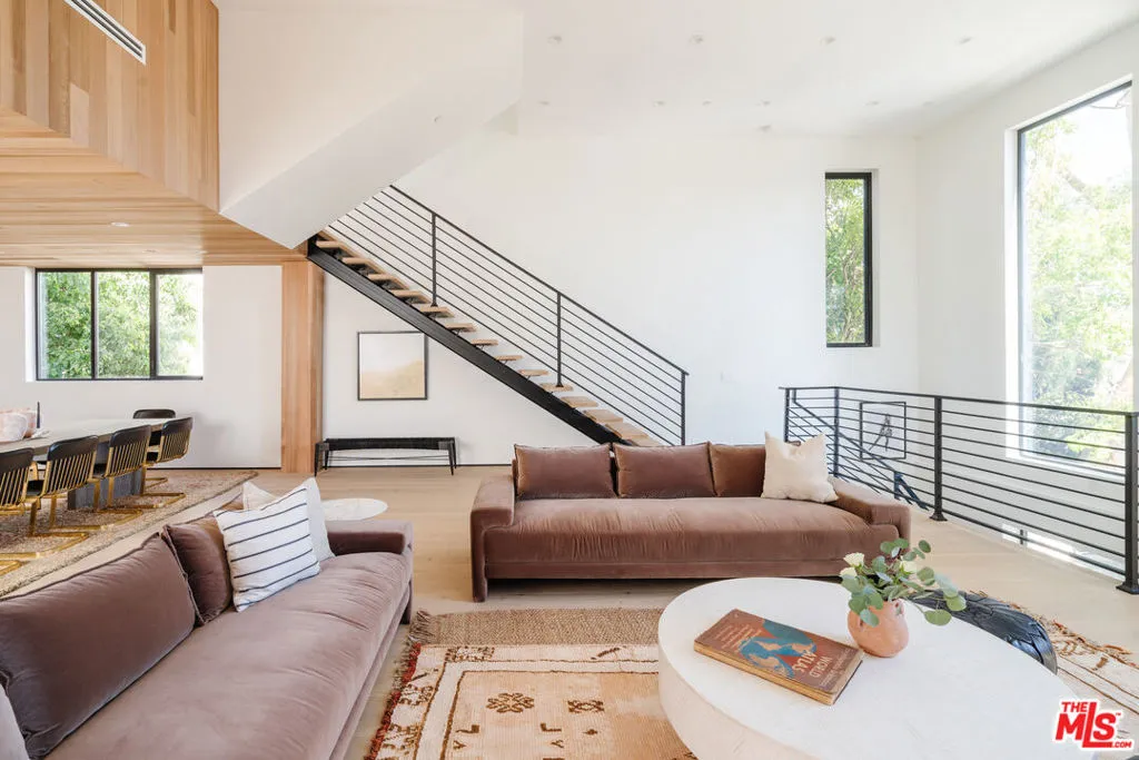 609 Broadway Street, Venice, California 90291 home-pic-13