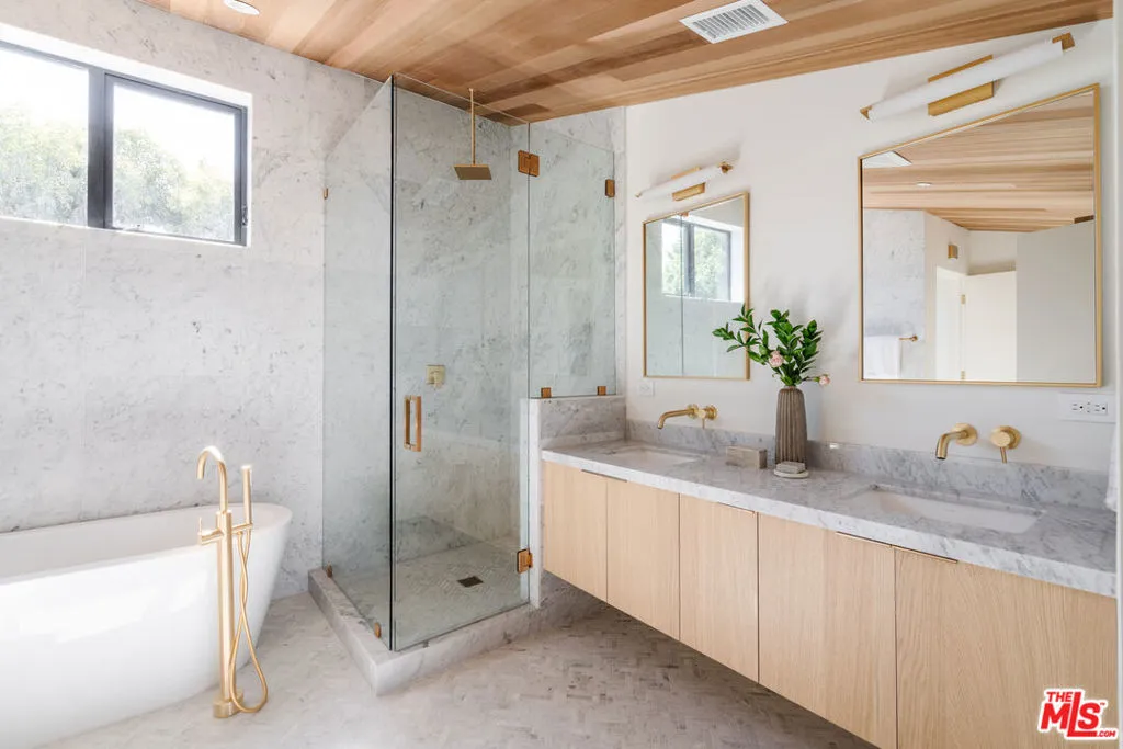 609 Broadway Street, Venice, California 90291 home-pic-17