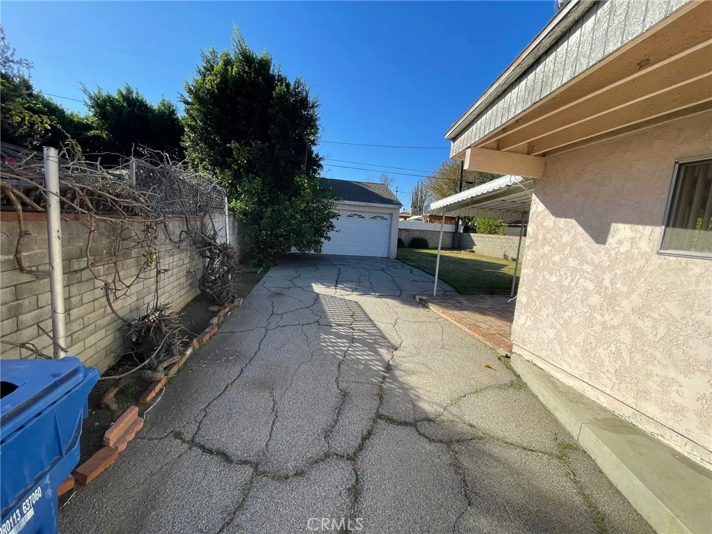 5717 Natick Avenue, Sherman Oaks, California 91411 home-pic-14