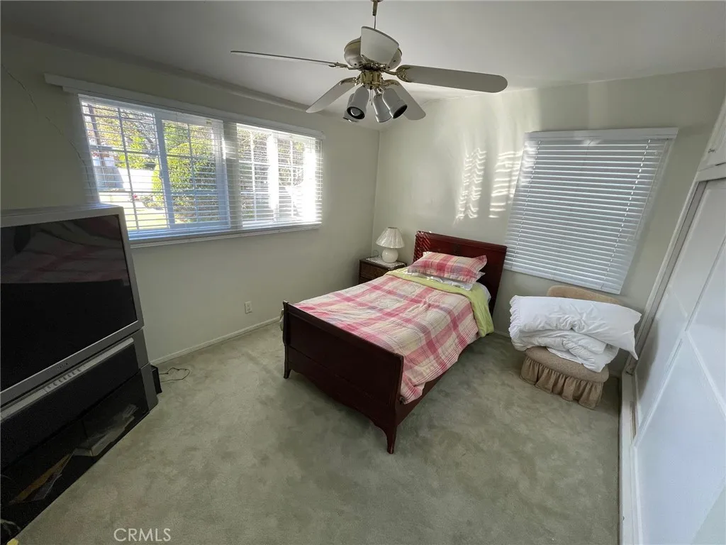 5717 Natick Avenue, Sherman Oaks, California 91411 home-pic-8