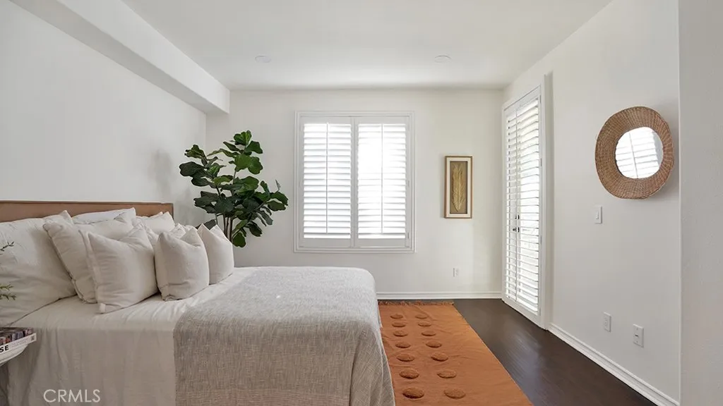 2233 Martin 216, Irvine, California 92612 home-pic-6