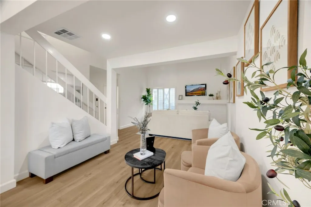 6308 Friends Avenue A, Whittier, California 90601 home-pic-7
