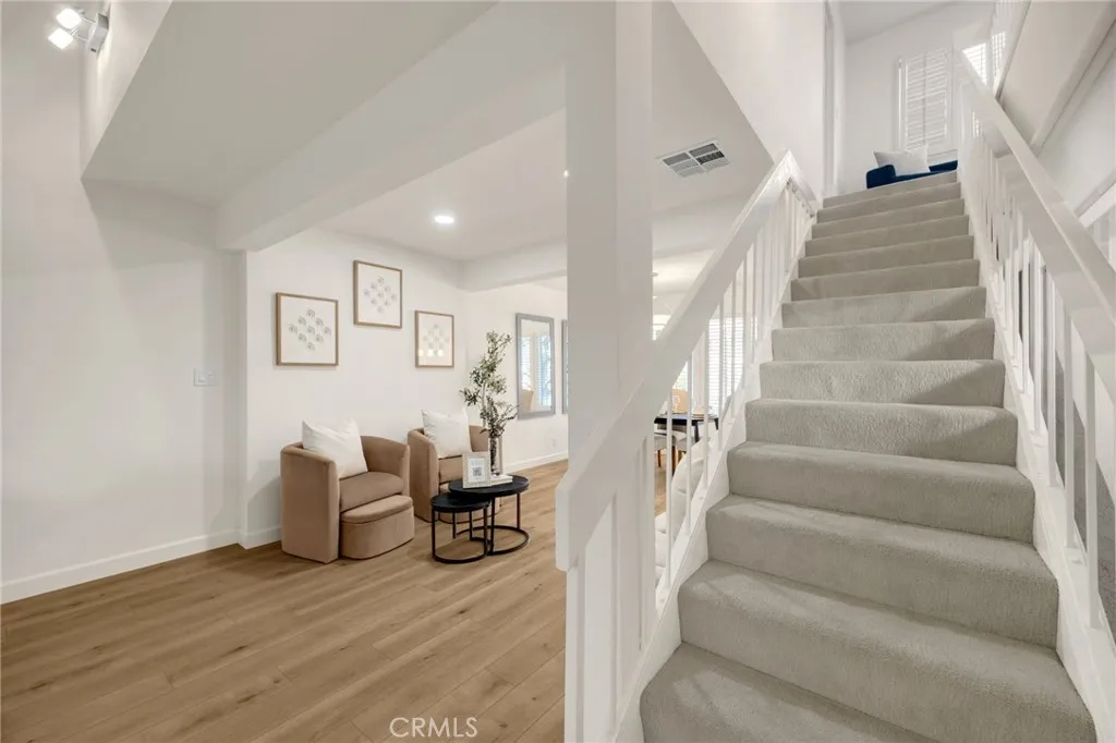 6308 Friends Avenue A, Whittier, California 90601 home-pic-17