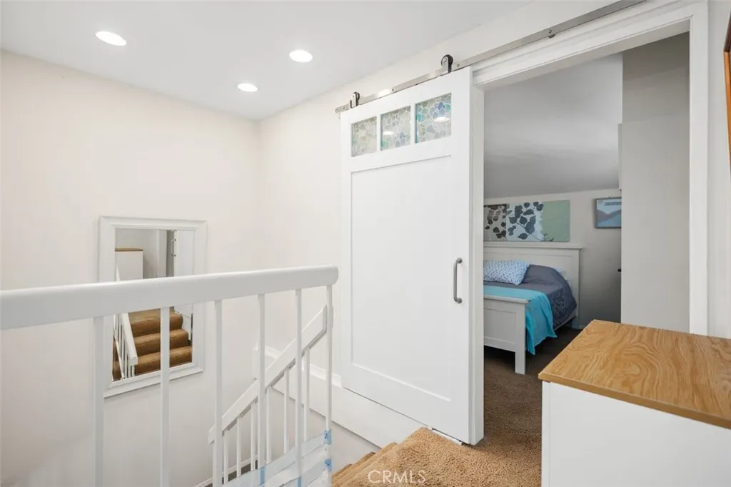 3325 Calle La Veta, San Clemente, California 92672 home-pic-35
