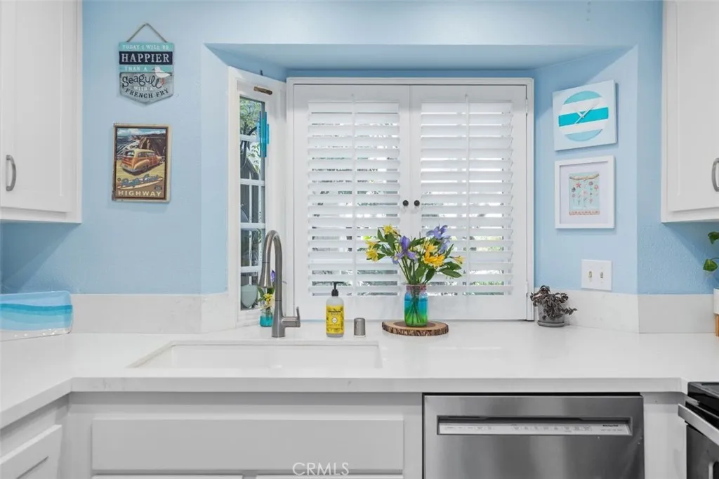 3325 Calle La Veta, San Clemente, California 92672 home-pic-20
