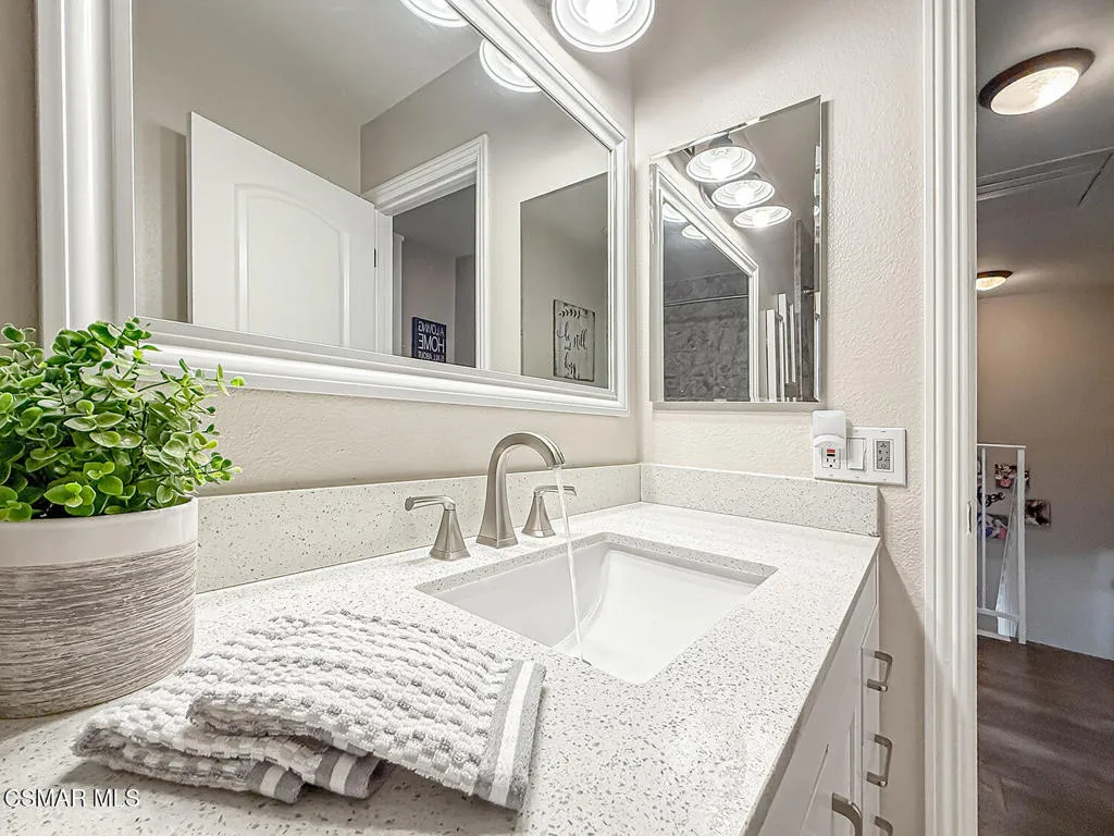3634 San Vincente Lane, Newbury Park, California 91320 home-pic-23